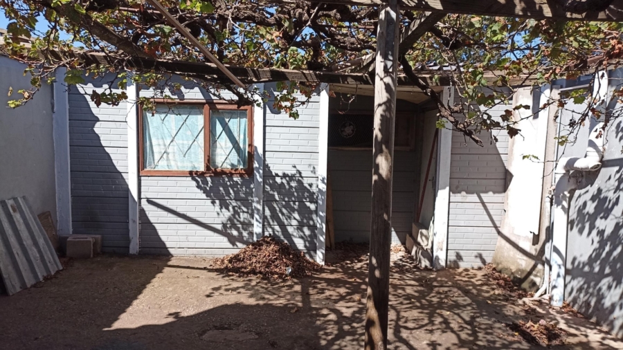 3 Bedroom Property for Sale in Louwville Western Cape